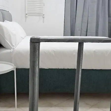 Stop Al Duomo * Napoli